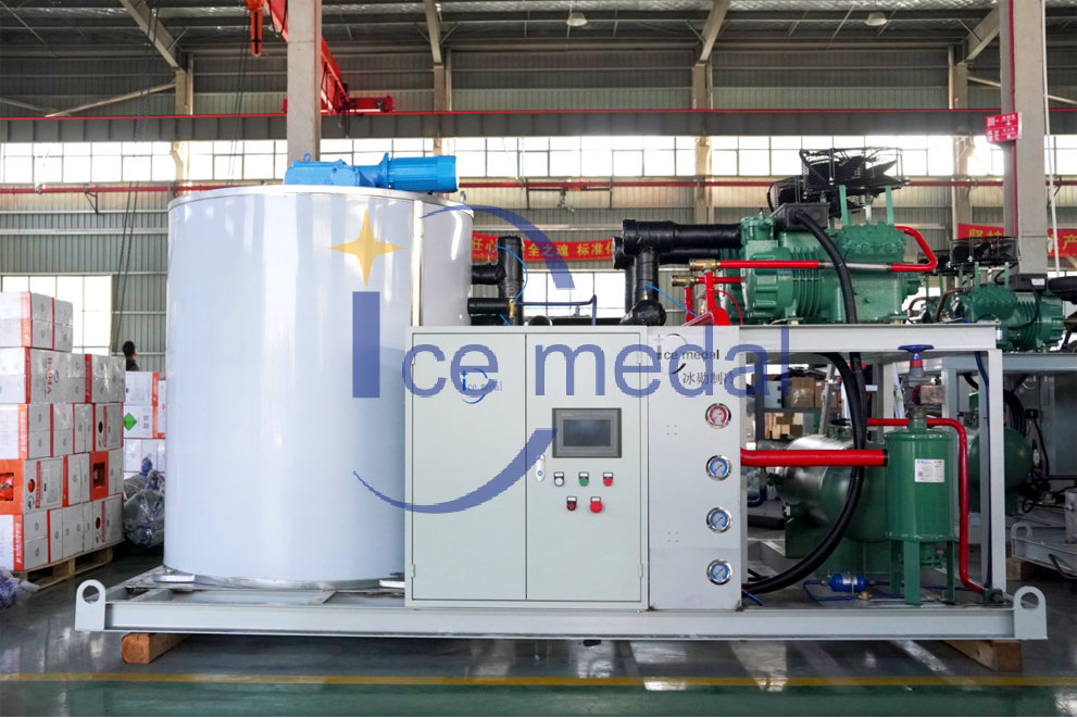 生产案例|3台10吨片冰机进入打包发货阶段