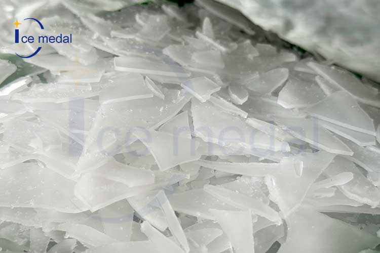 Wet soft flake ice.jpg